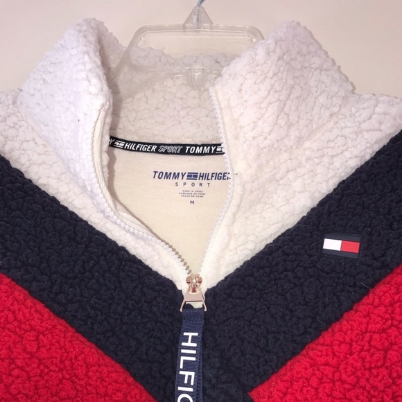 Tommy Hilfiger Sherpa!😍❣️ - Picture 5 of 5